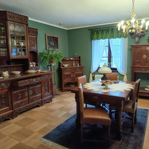 d6e7e5f5-8e02-489b-b816-ca4988625d1e