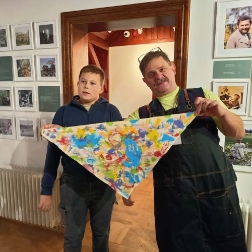 ef32144e-8f0f-4f80-9712-0c8cf1d869a0