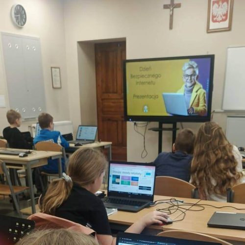 632679911_1432982138622778_6283560655365759366_n