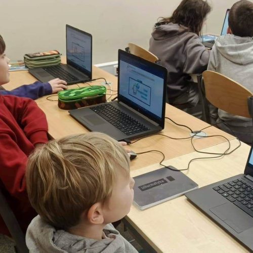 638233935_1432981851956140_642414671449688705_n