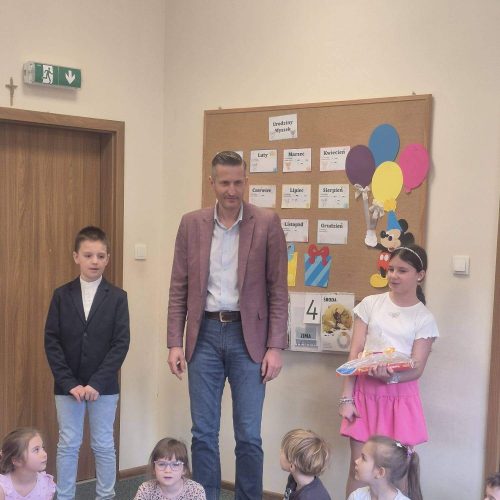 645651585_1446672597253732_3716892744803600761_n