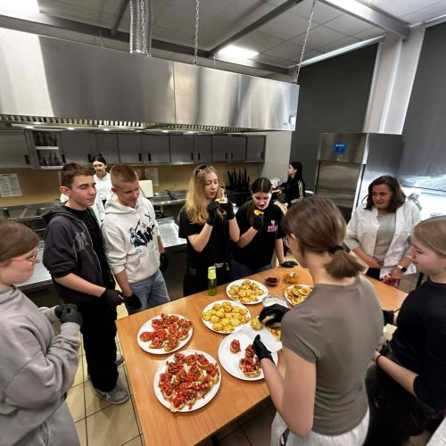 668830344_1476565337597791_6999997590964508875_n