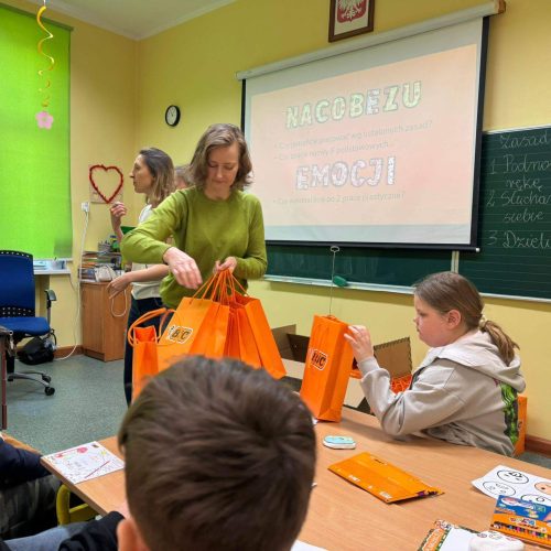 672676296_1478326624088329_211467483739615617_n